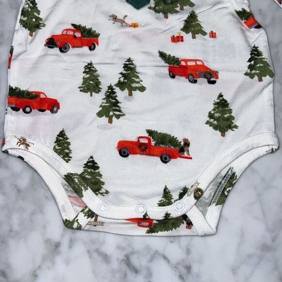 NWT ANGEL DEAR HOLIDAY BODYSUIT - Picture 5 of 6